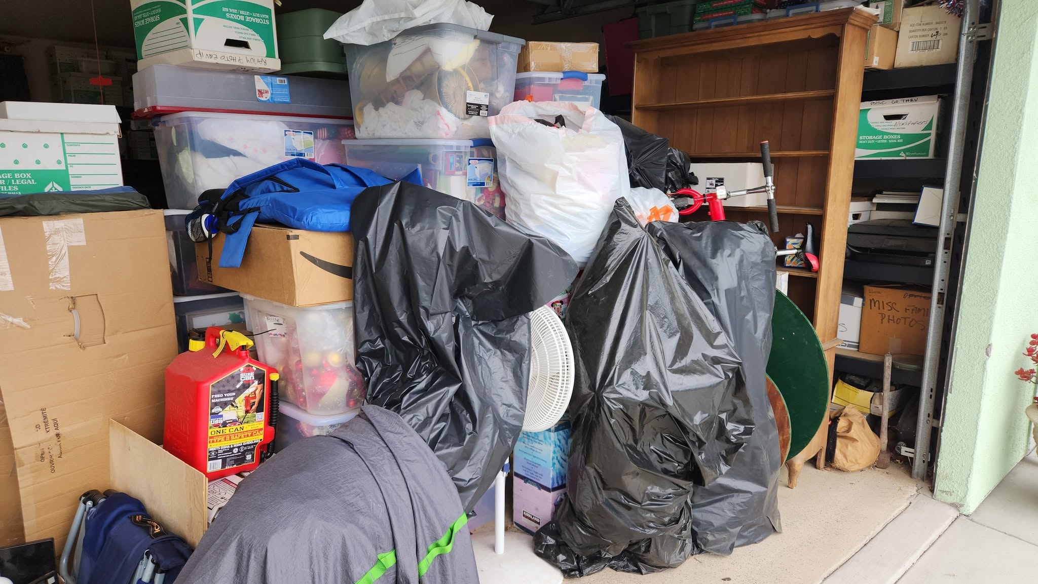 Packed garage before cleanout by Las Vegas Haul Away